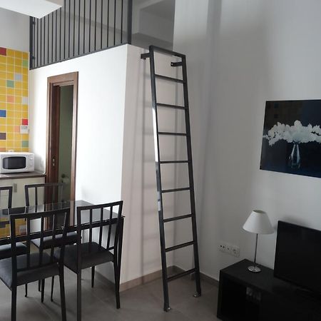 Malaga Apartamentos - Nuno Gomez, 24 Экстерьер фото