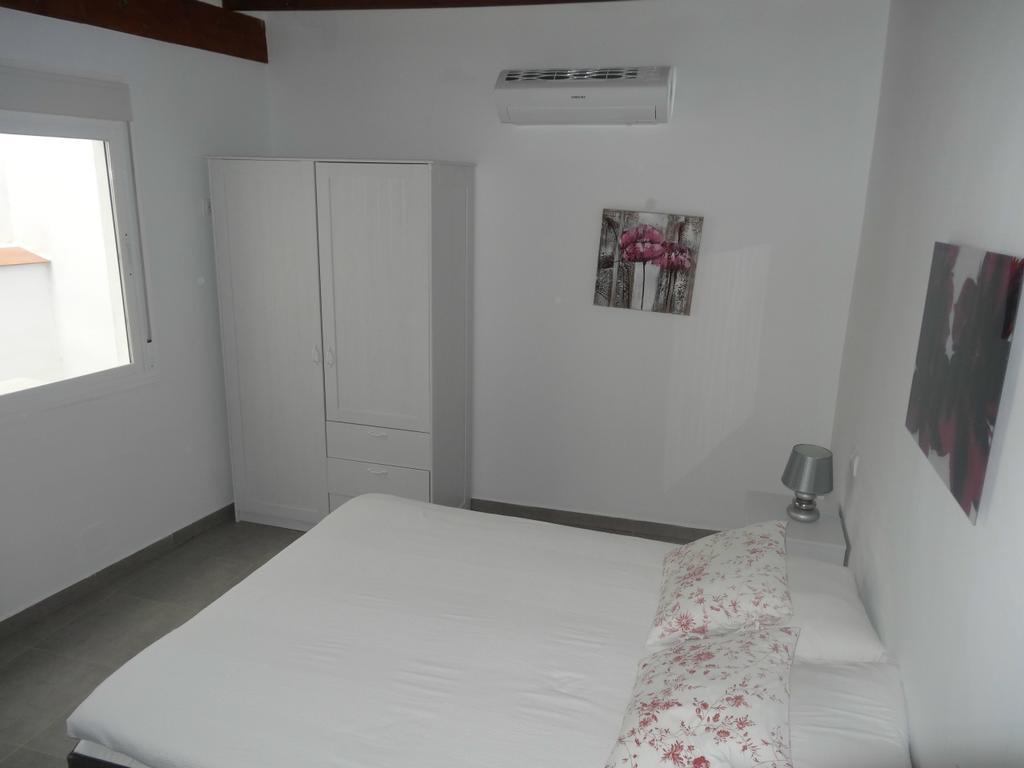 Malaga Apartamentos - Nuno Gomez, 24 Экстерьер фото