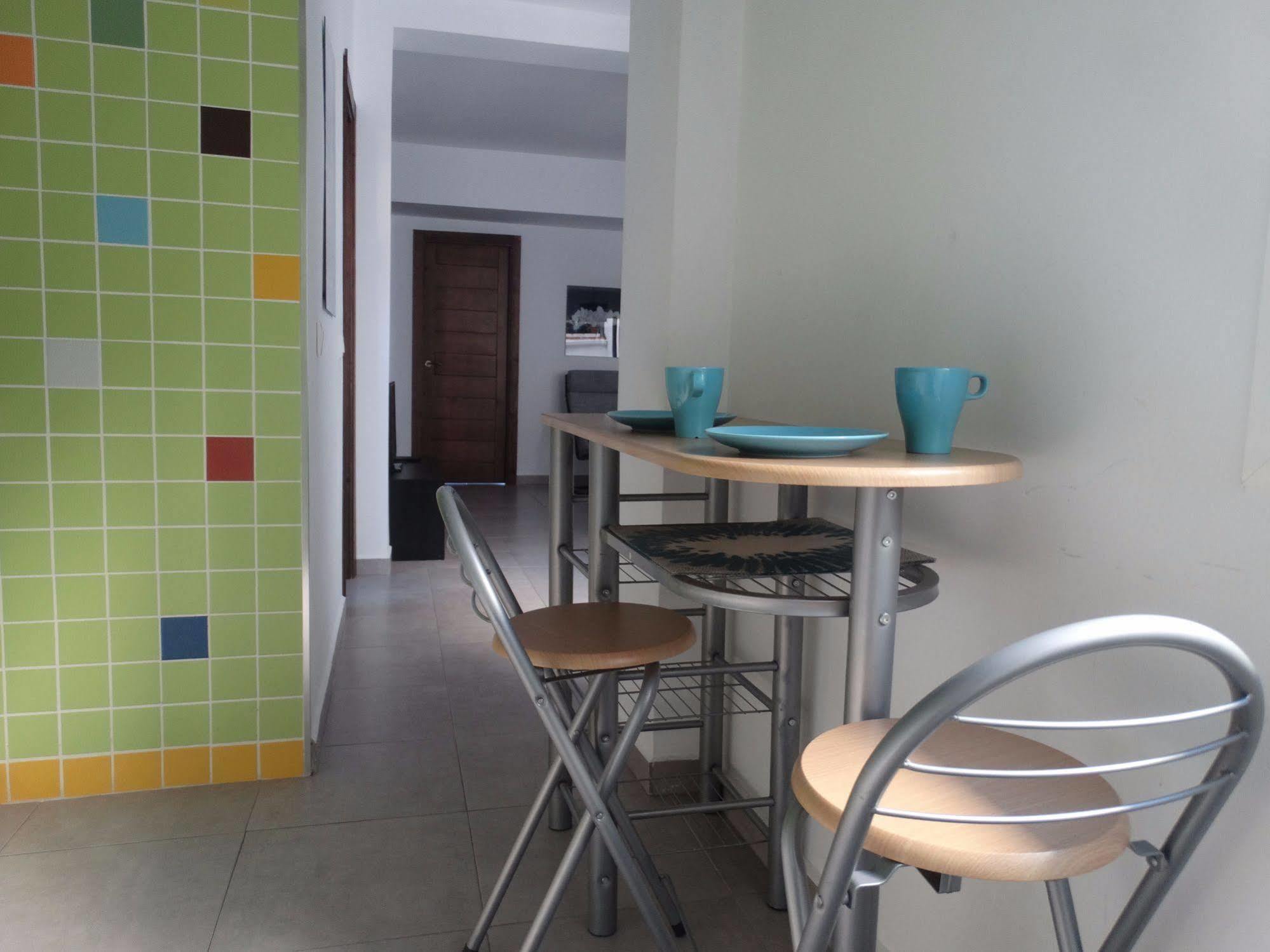 Malaga Apartamentos - Nuno Gomez, 24 Экстерьер фото