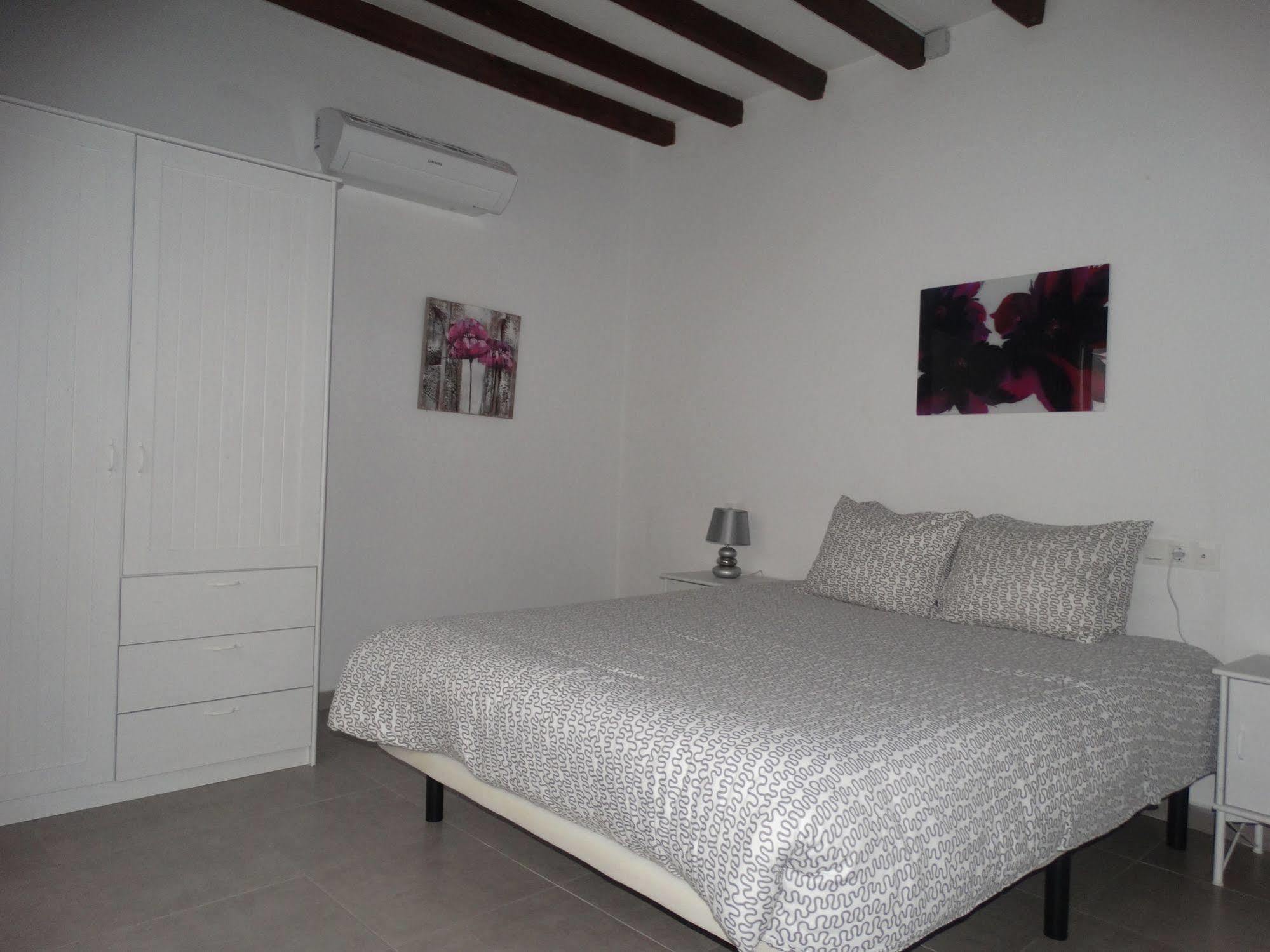 Malaga Apartamentos - Nuno Gomez, 24 Экстерьер фото