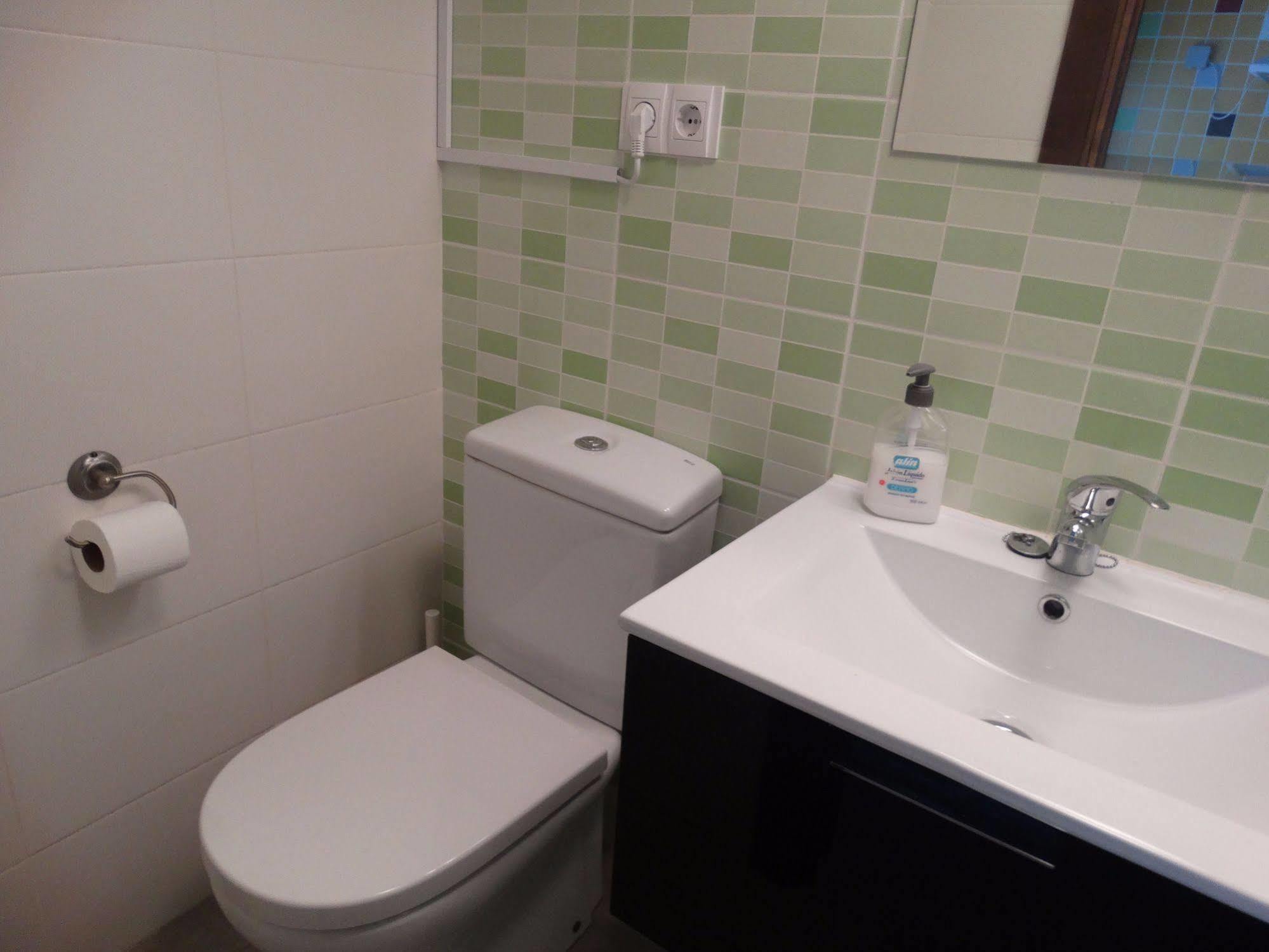 Malaga Apartamentos - Nuno Gomez, 24 Экстерьер фото