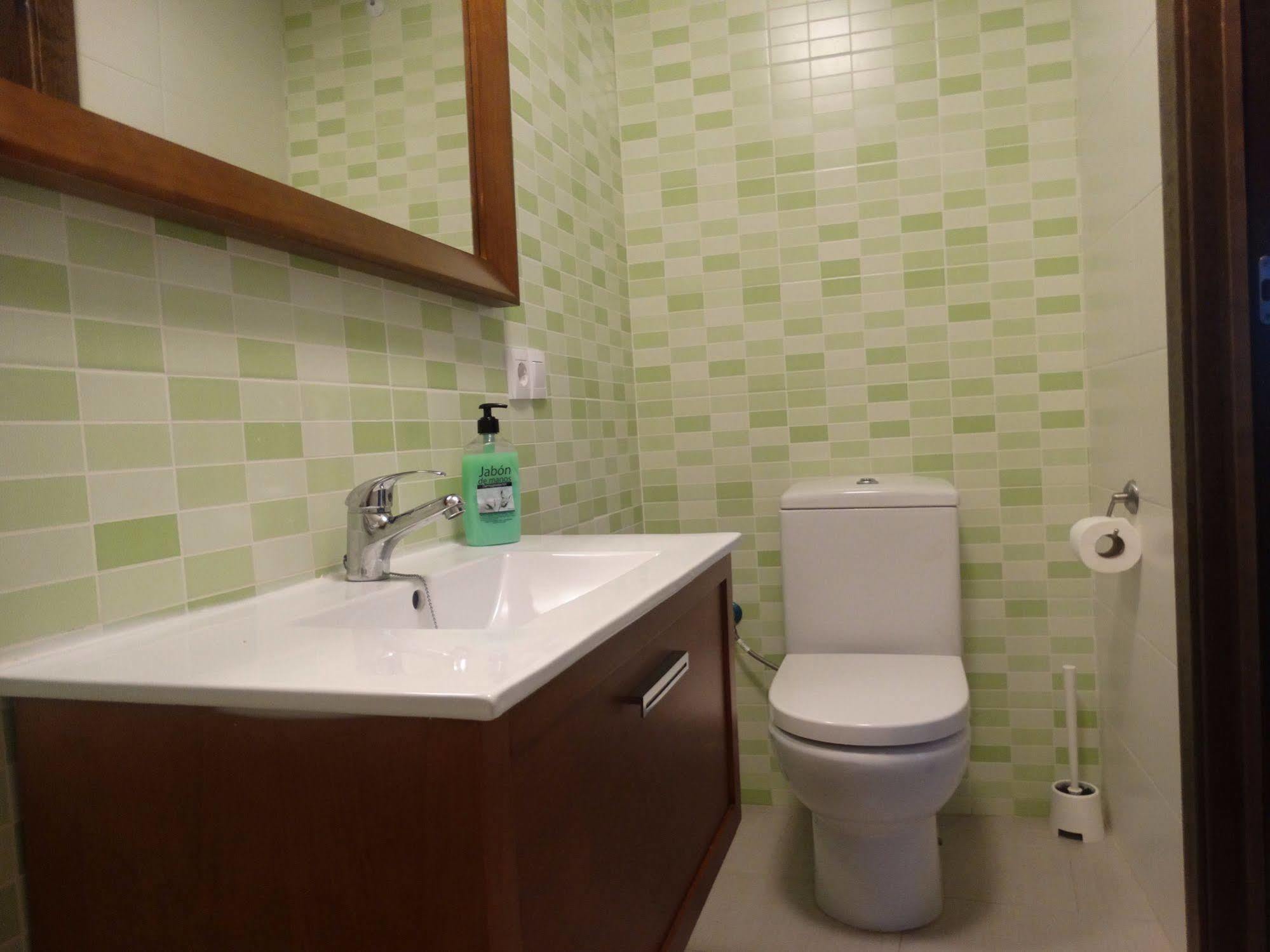 Malaga Apartamentos - Nuno Gomez, 24 Экстерьер фото